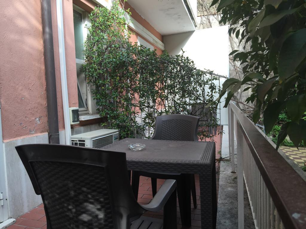 Hotel Domus Aventina Rome Exterior photo