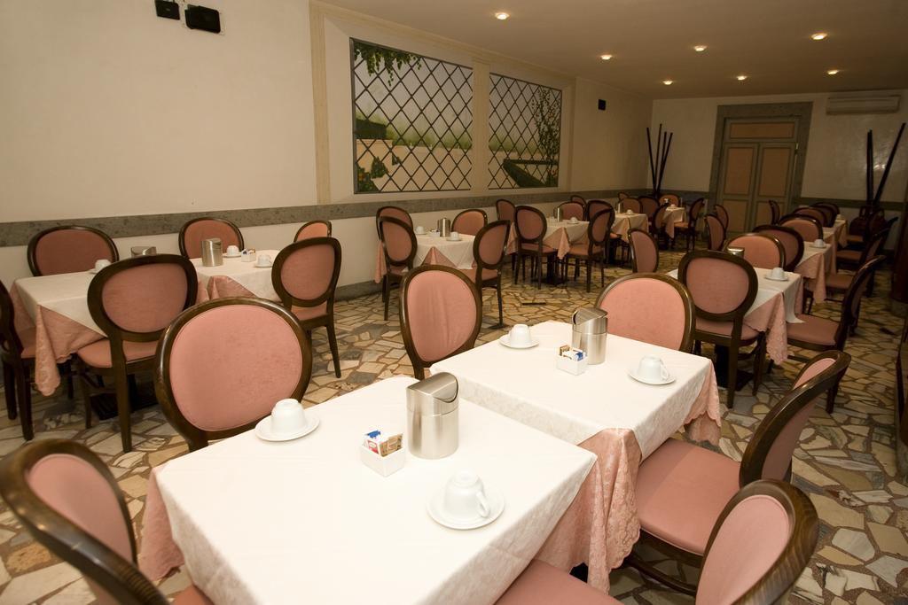 Hotel Domus Aventina Rome Exterior photo